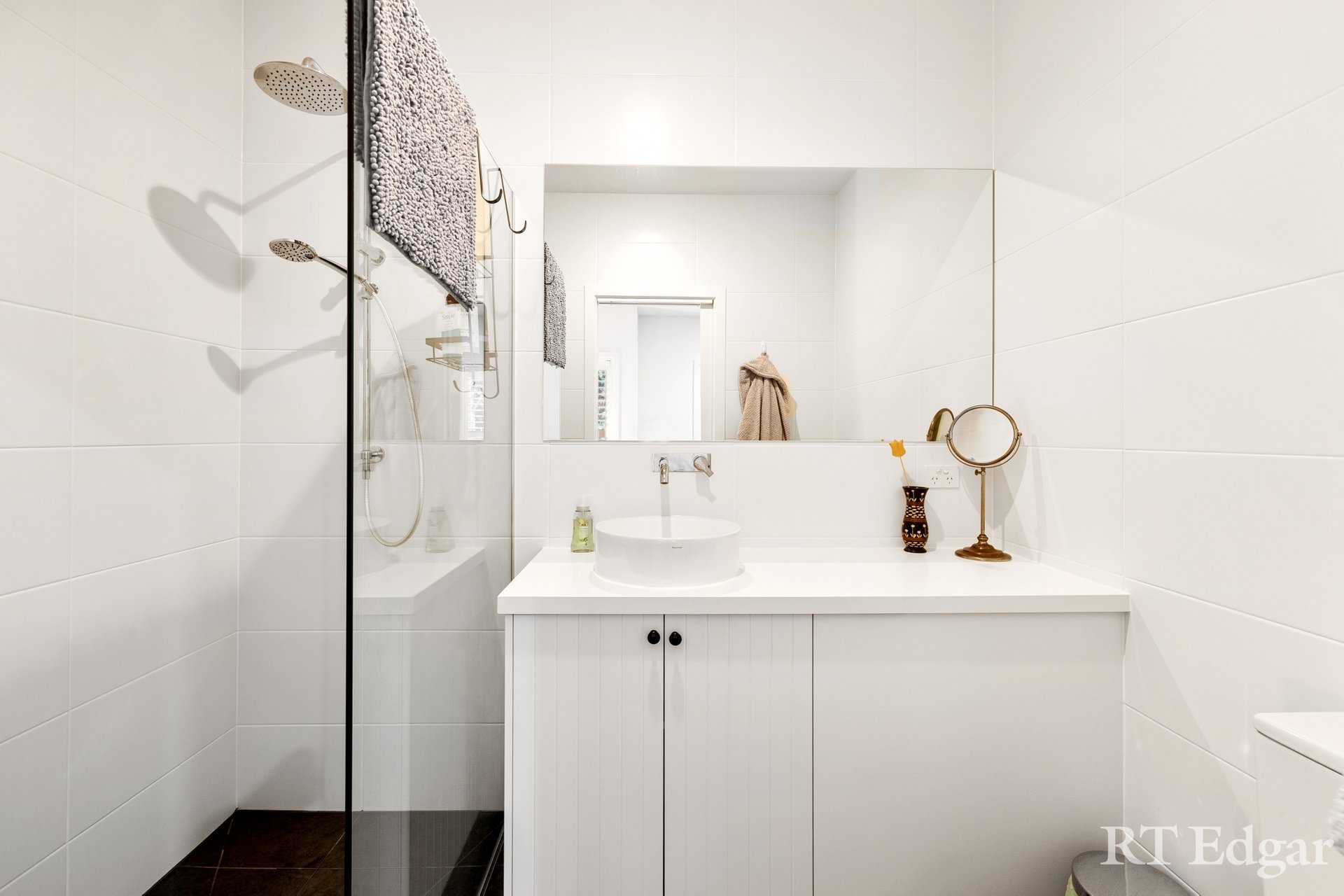 Property Gallery Thumbnail 6