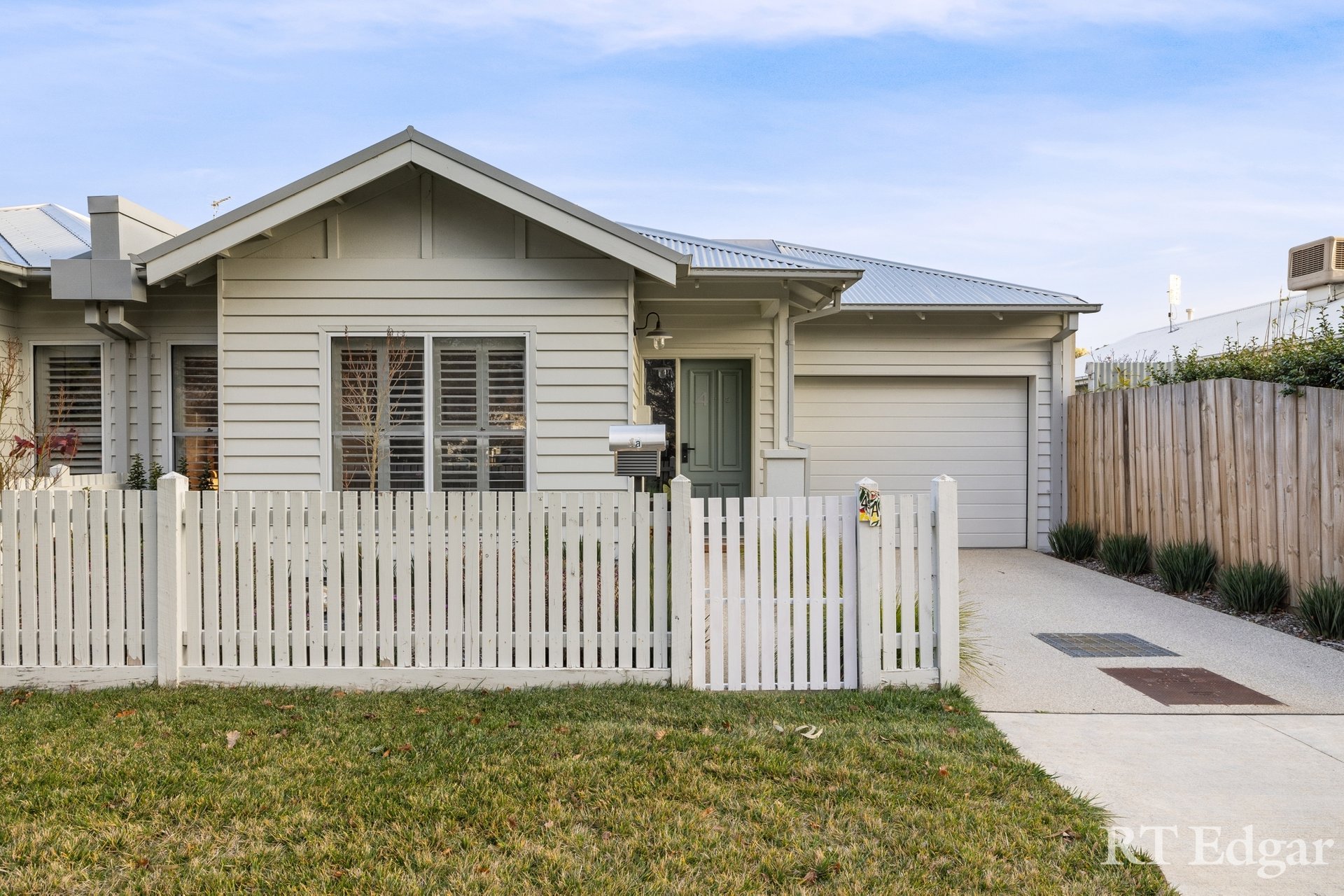 Property Gallery Thumbnail 2
