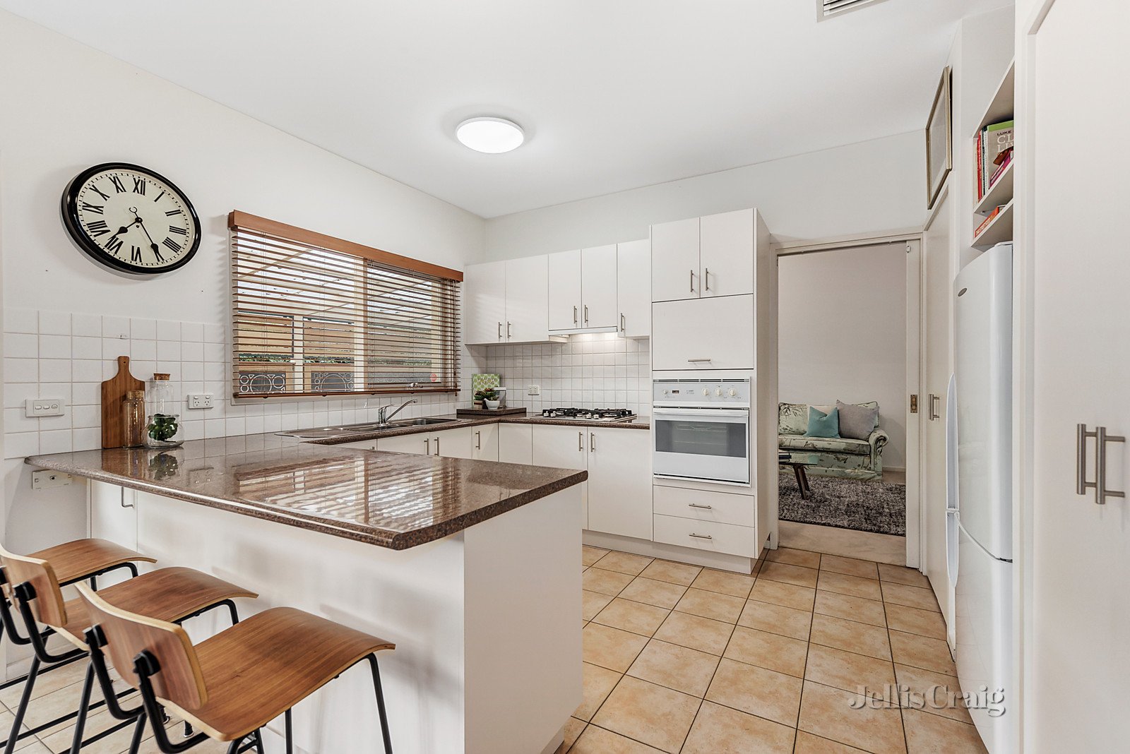 4A Anstee Grove, Bentleigh image 3