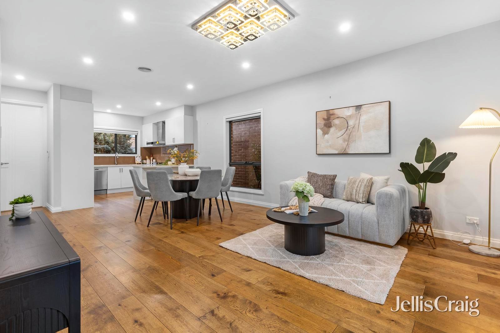 4A Bales Street, Mount&nbsp;Waverley image 2
