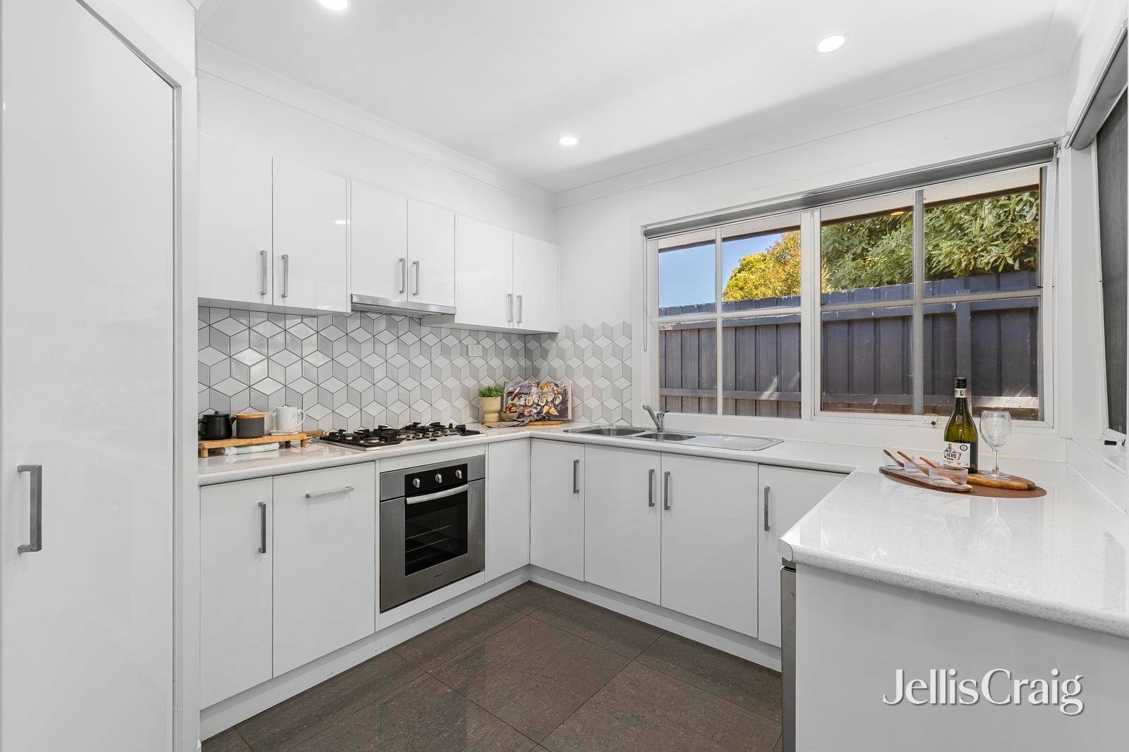 4a Fleetwood Crescent, Frankston South image 6