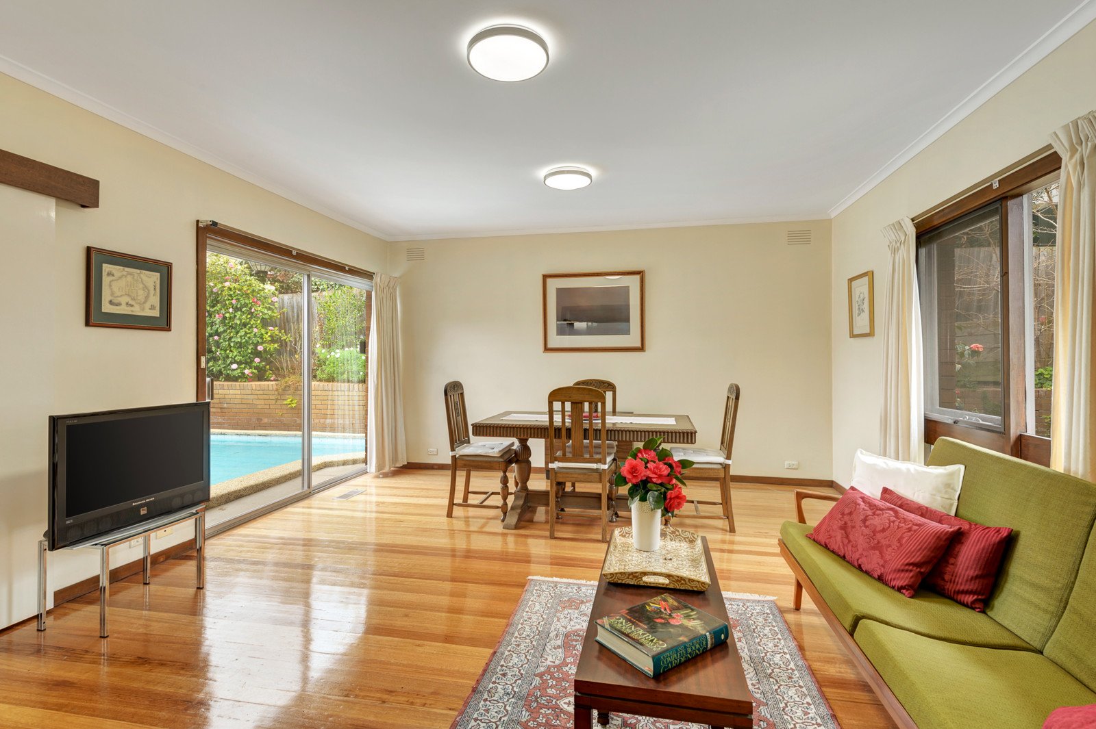 4A Highfield Grove, Kew image 3