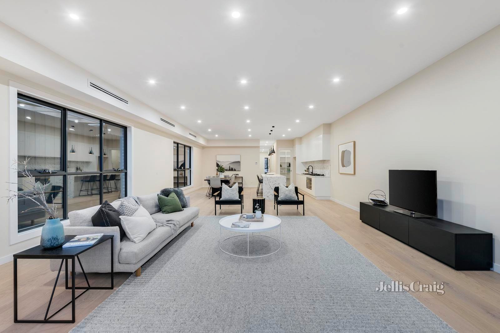 4A Leckie Street, Bentleigh image 3