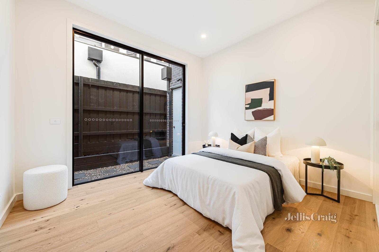4a Leonie Avenue, Bentleigh East image 6