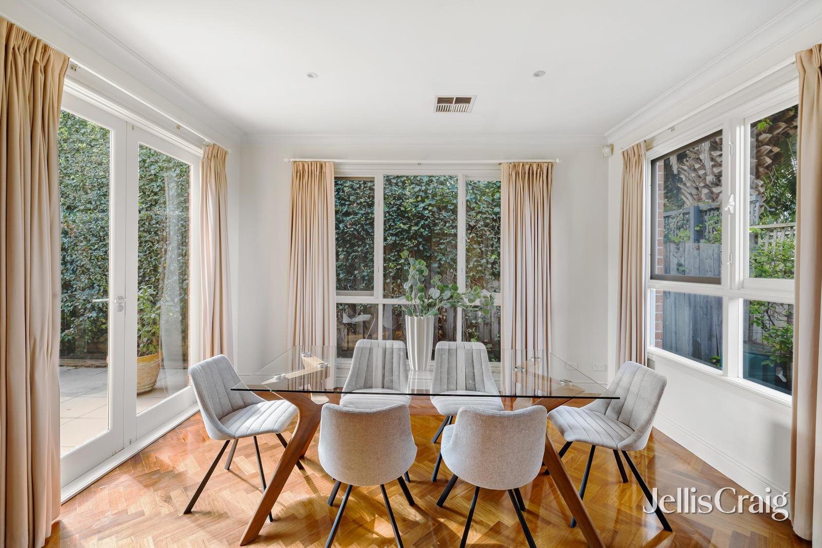 4A Lysterville Avenue, Malvern image 4