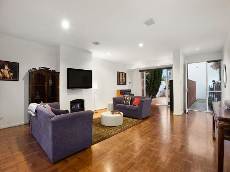 4A Mills Street, Albert Park image 5