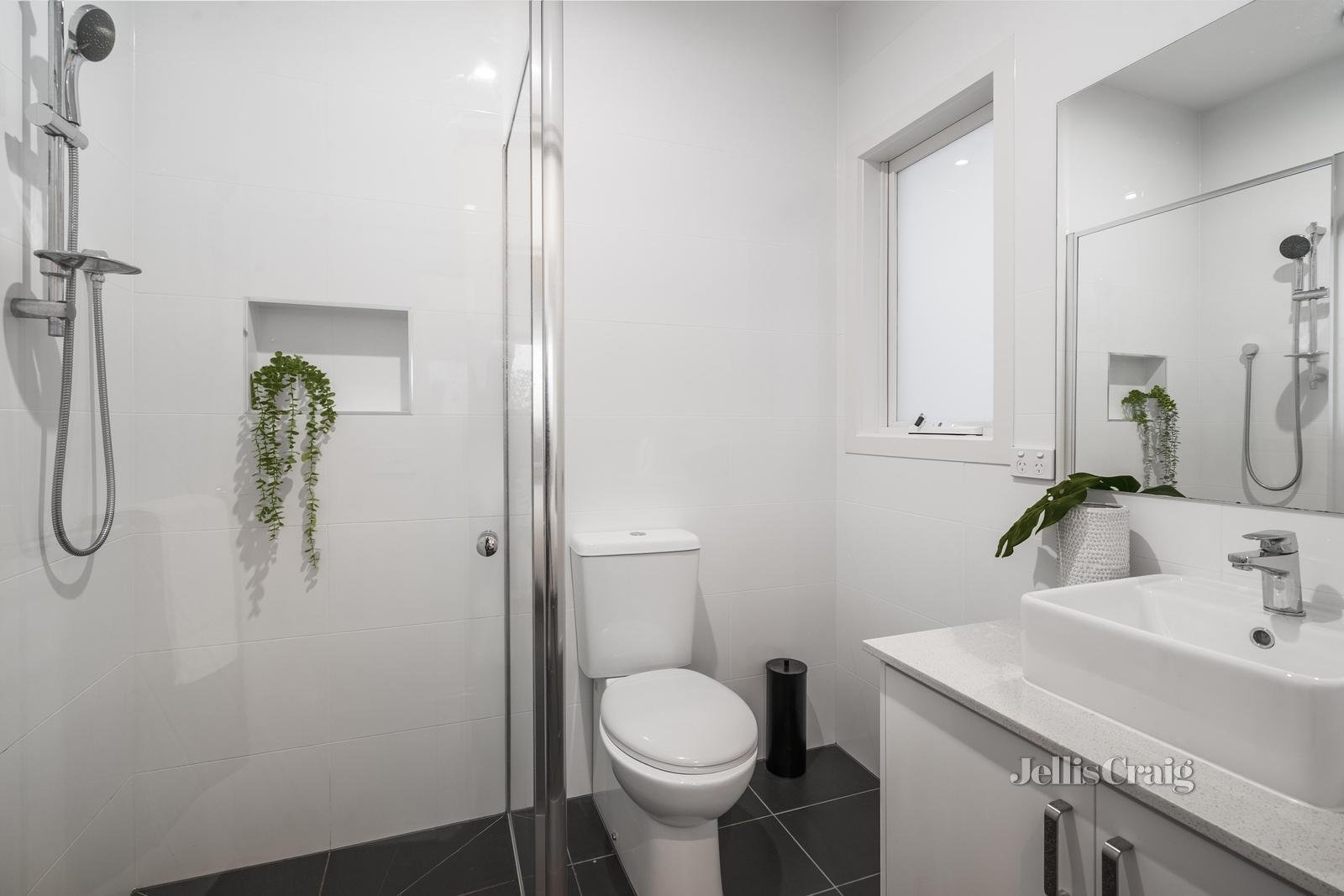 4A Myrtle Avenue, Heathmont image 7