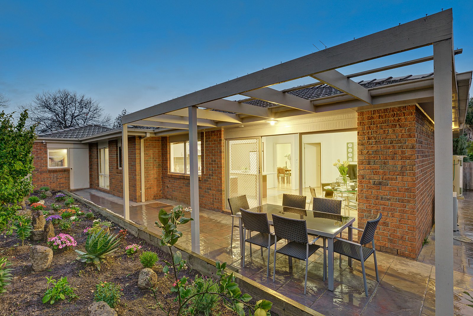 4A Nicholson Street, Balwyn North image 6