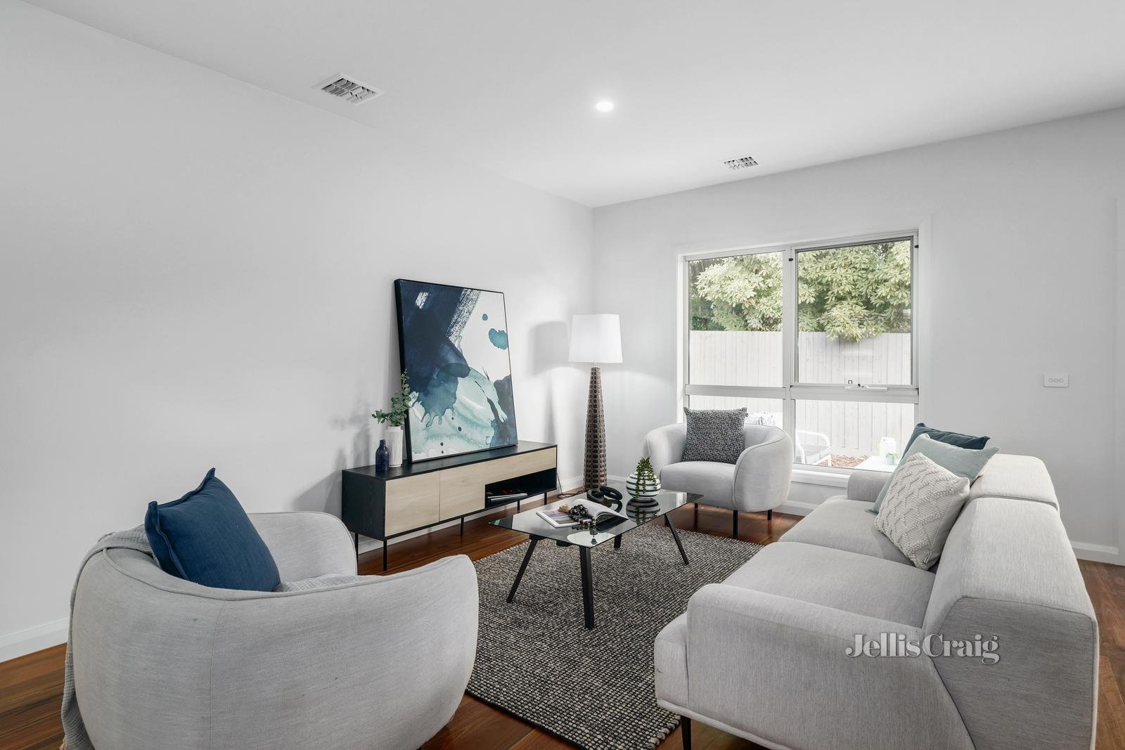 4A Peter Street, Croydon South image 2