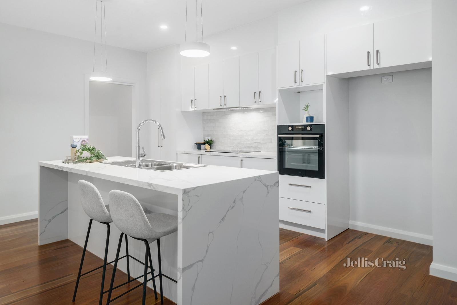 4A Peter Street, Croydon South image 3