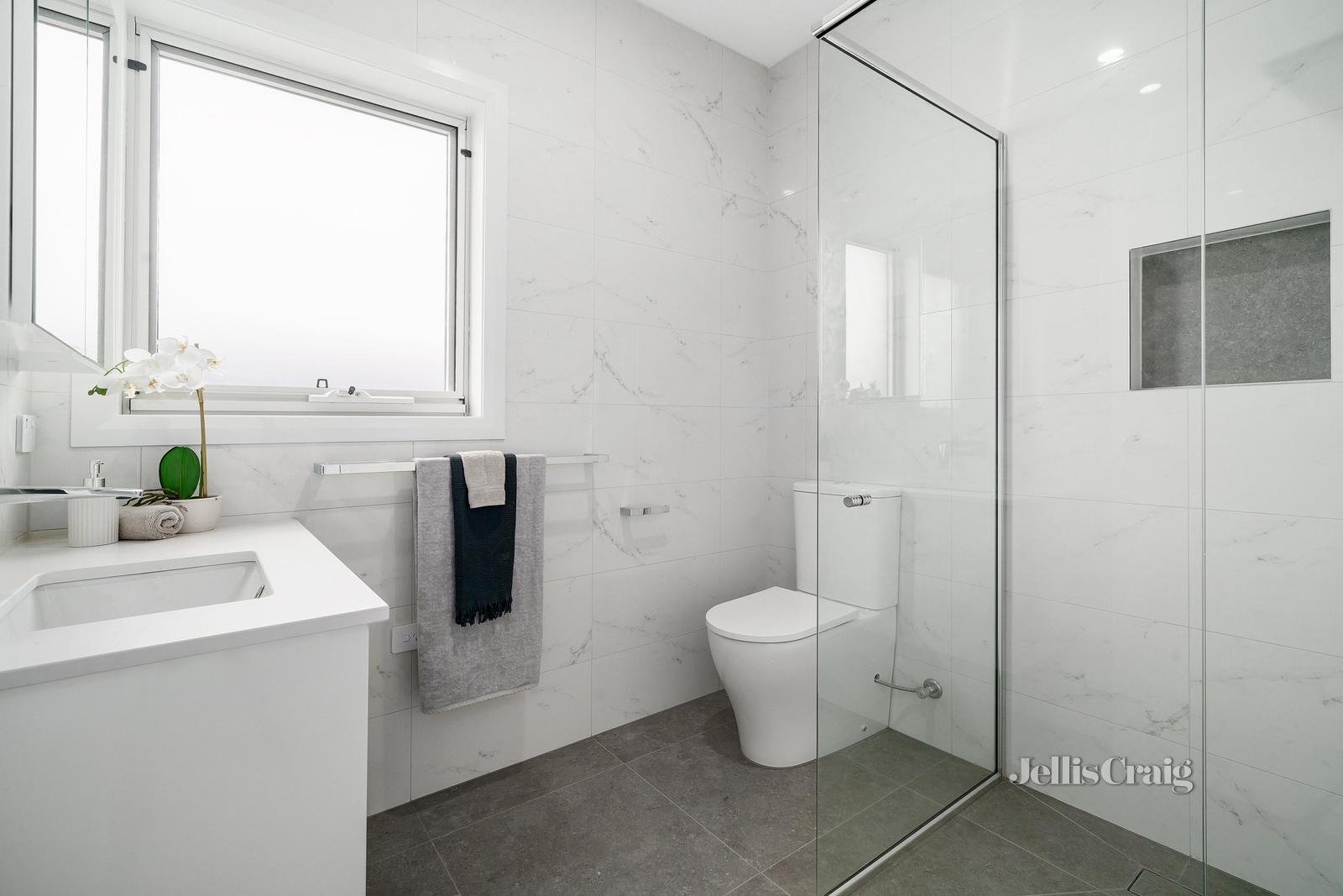 4A Peter Street, Croydon South image 7