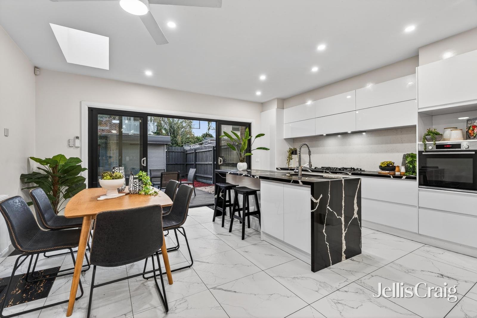 4A Queen Street, Richmond image 3