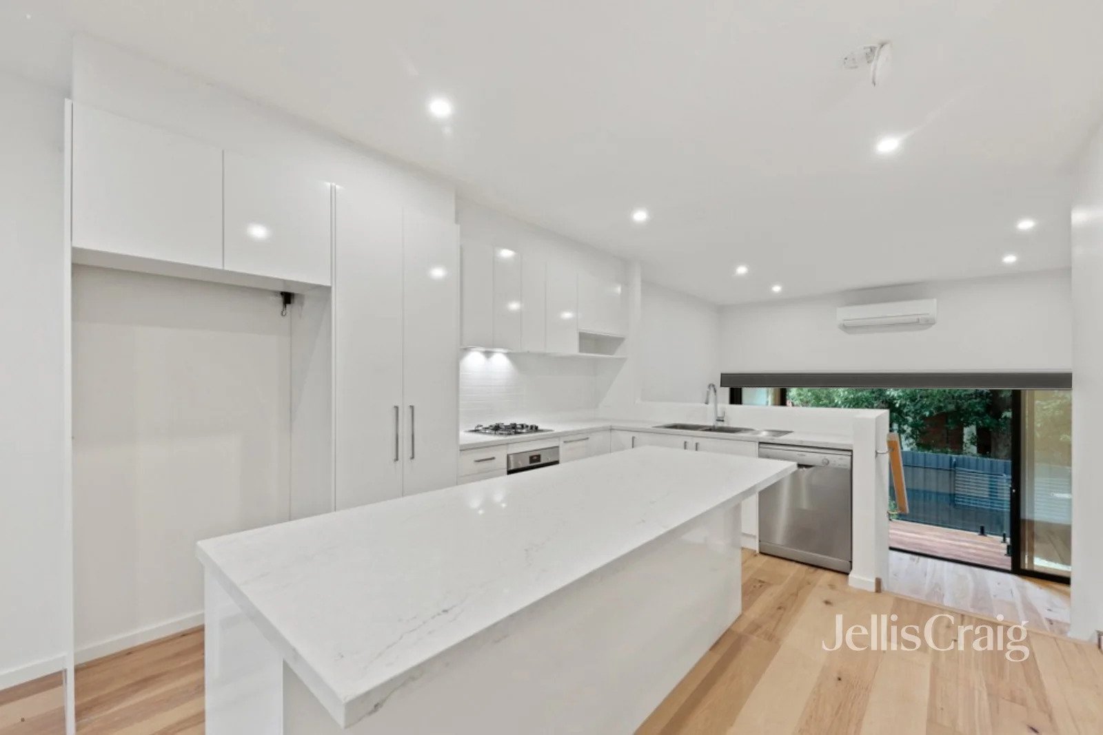 4A Rocke Street, Ivanhoe image 3
