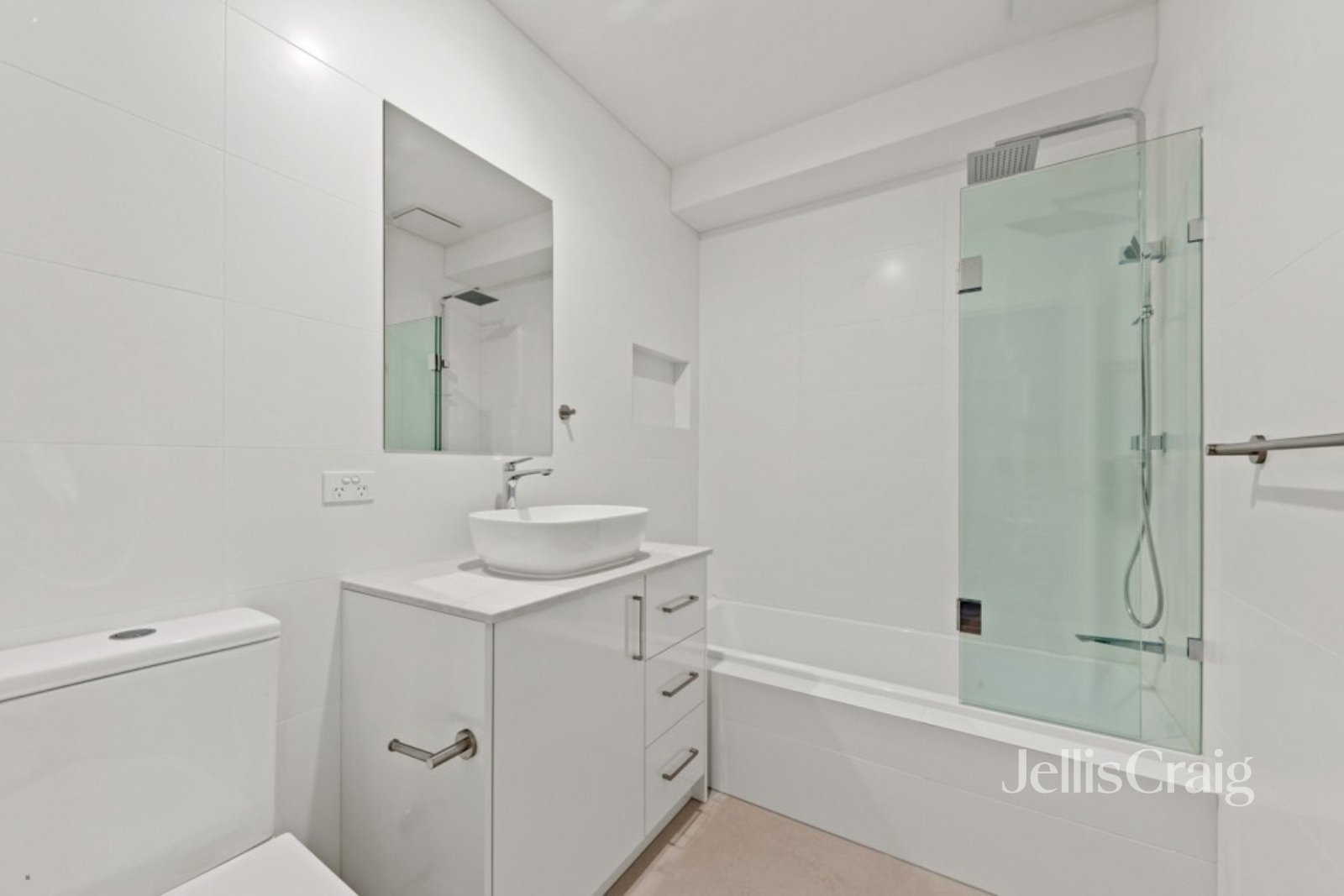 4A Rocke Street, Ivanhoe image 9