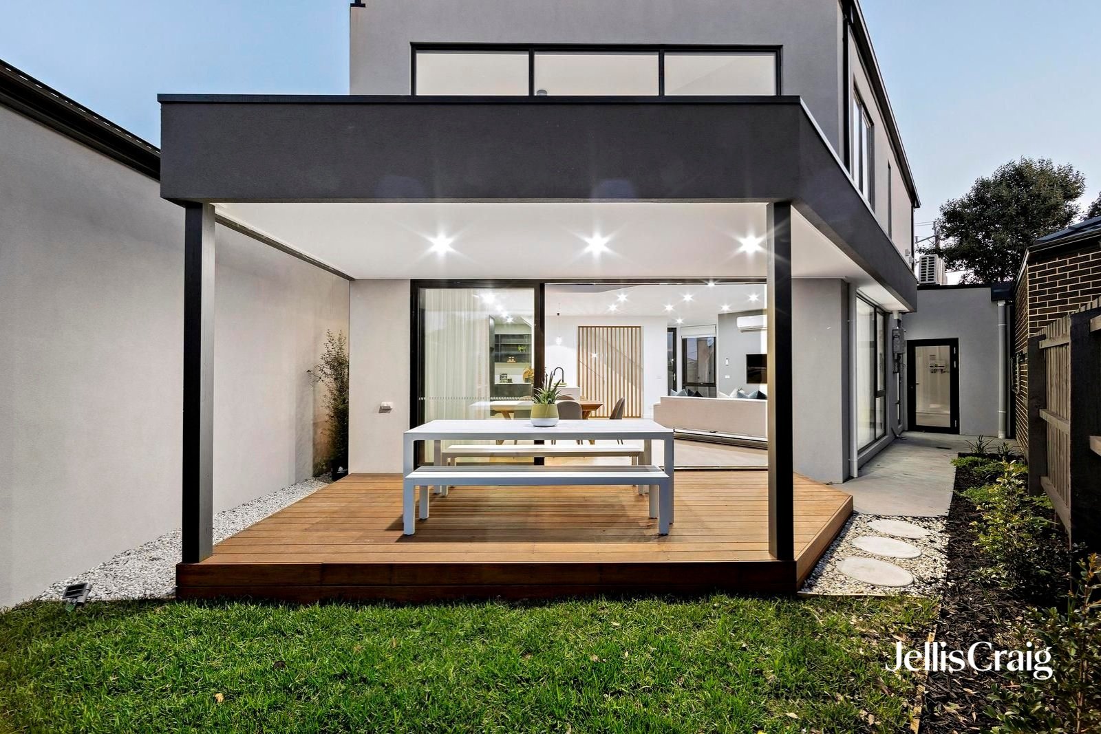 4A Tuppal Place, Keilor East image 9