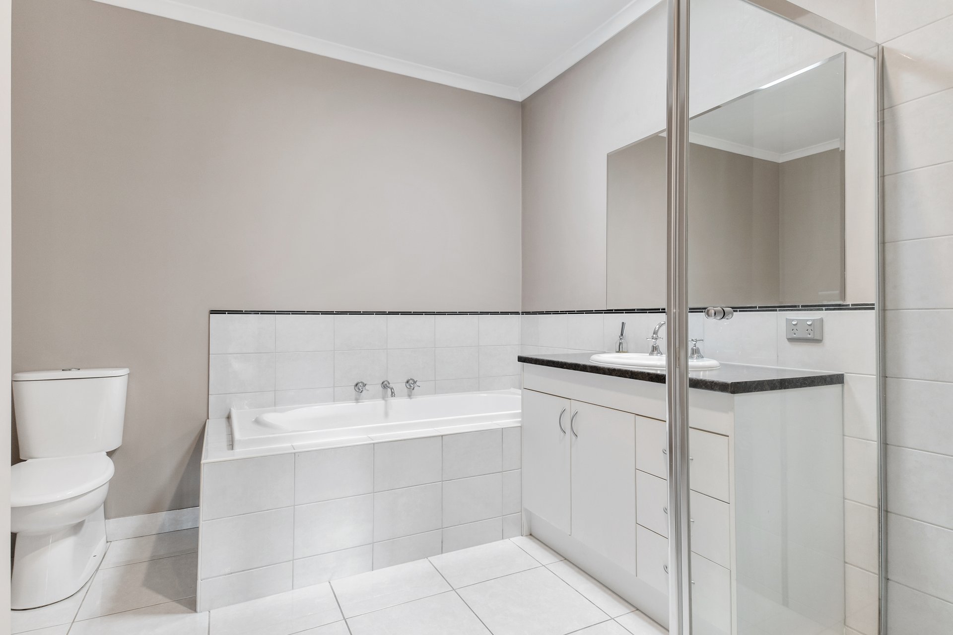 4A Warruga Court, Croydon image 4