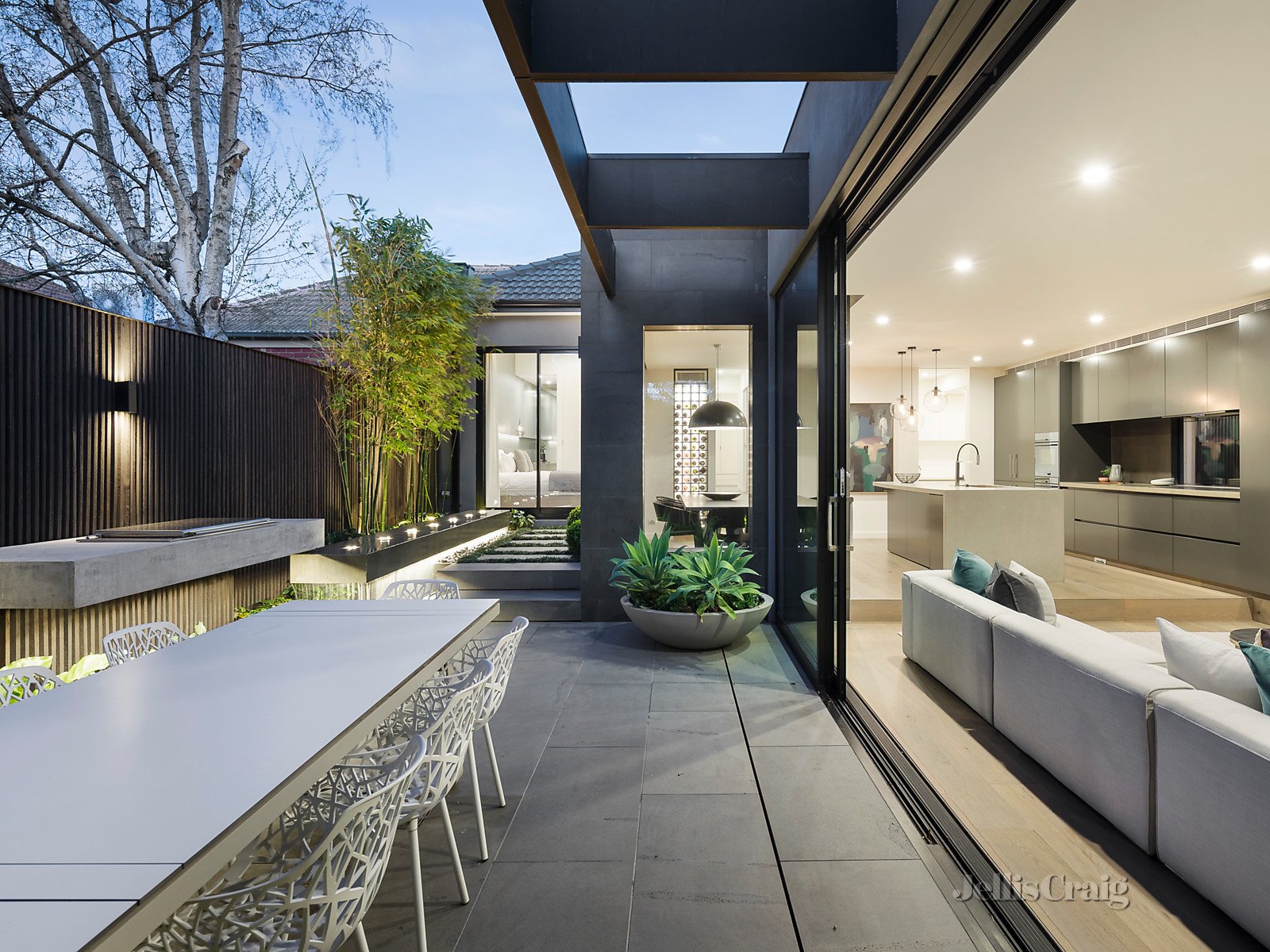 4a Wharton Street, Surrey Hills image 1