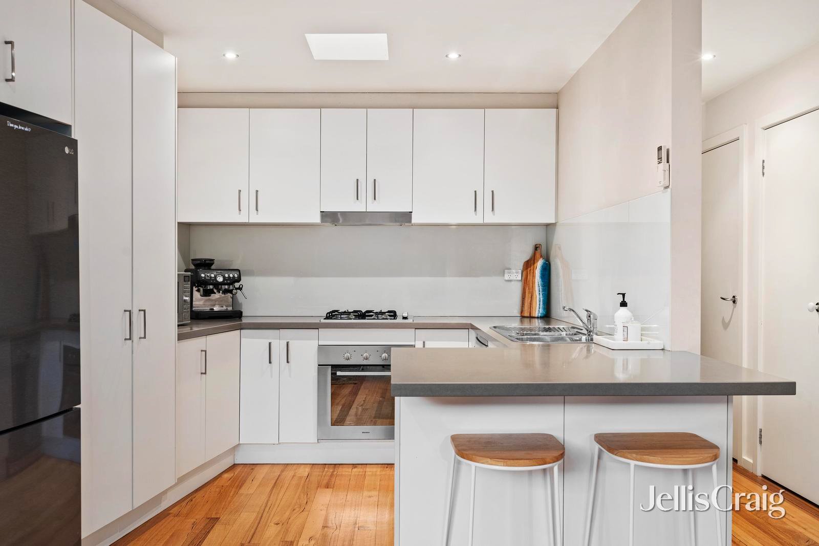 4A Wilsons Lane, Lilydale image 5