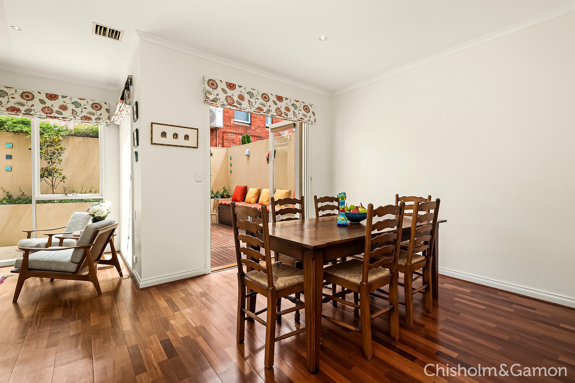 4A Wilton Grove, Elwood image 2