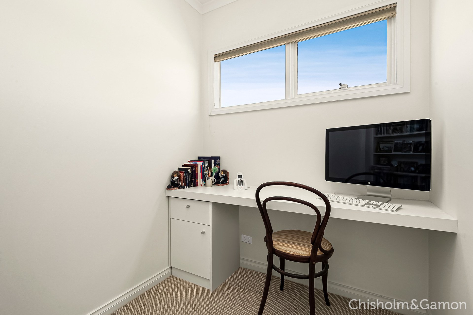 4A Wilton Grove, Elwood image 9