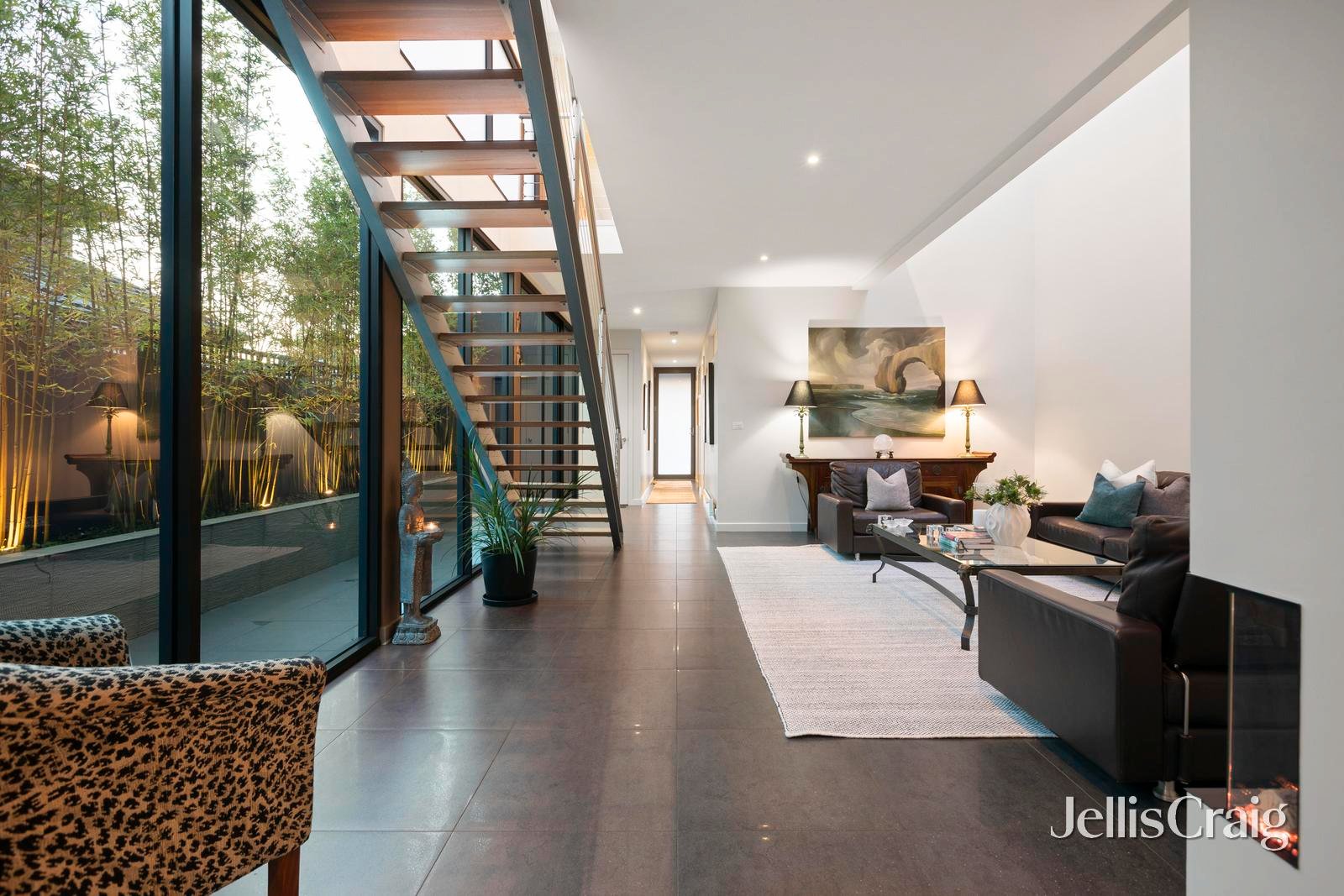 4a Wright Street, Bentleigh image 2