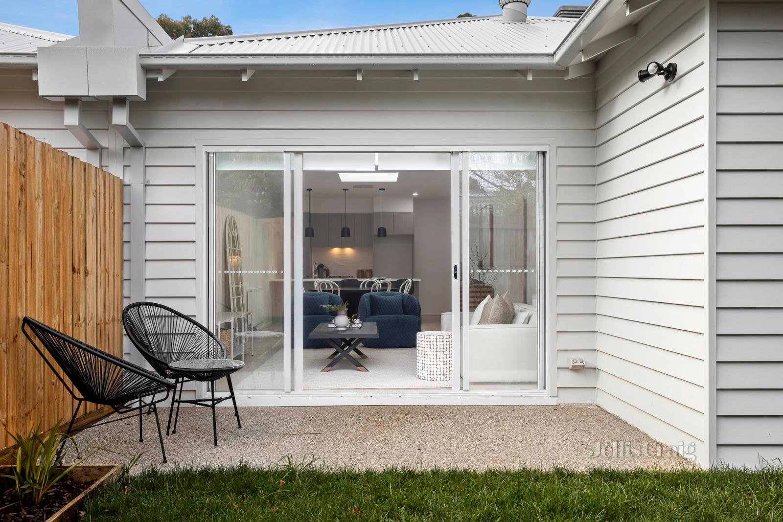 4B Anslow Street, Woodend image 11