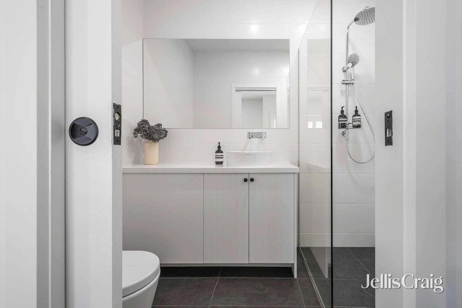 4B Anslow Street, Woodend image 14