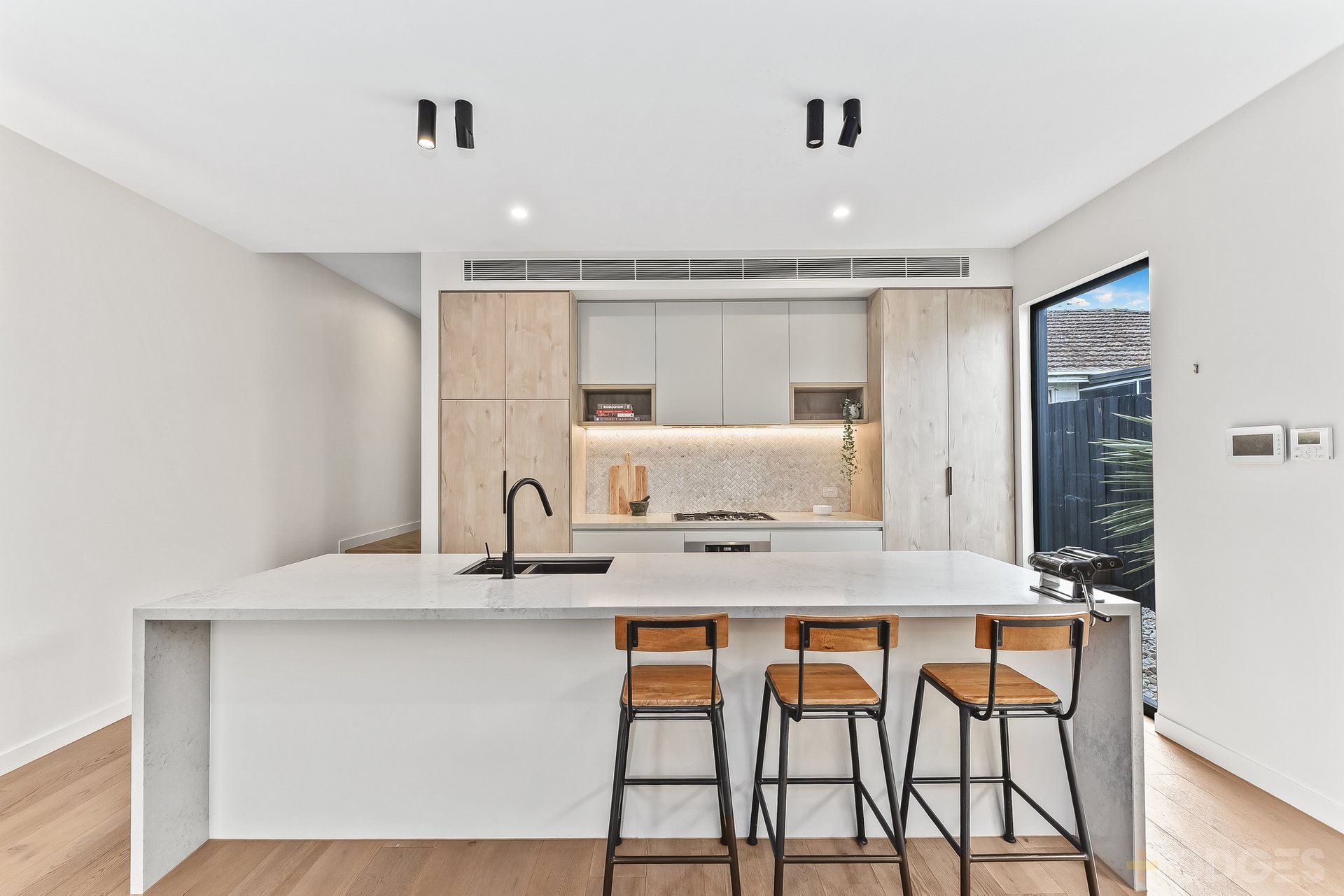 4B Bayview Road Beaumaris