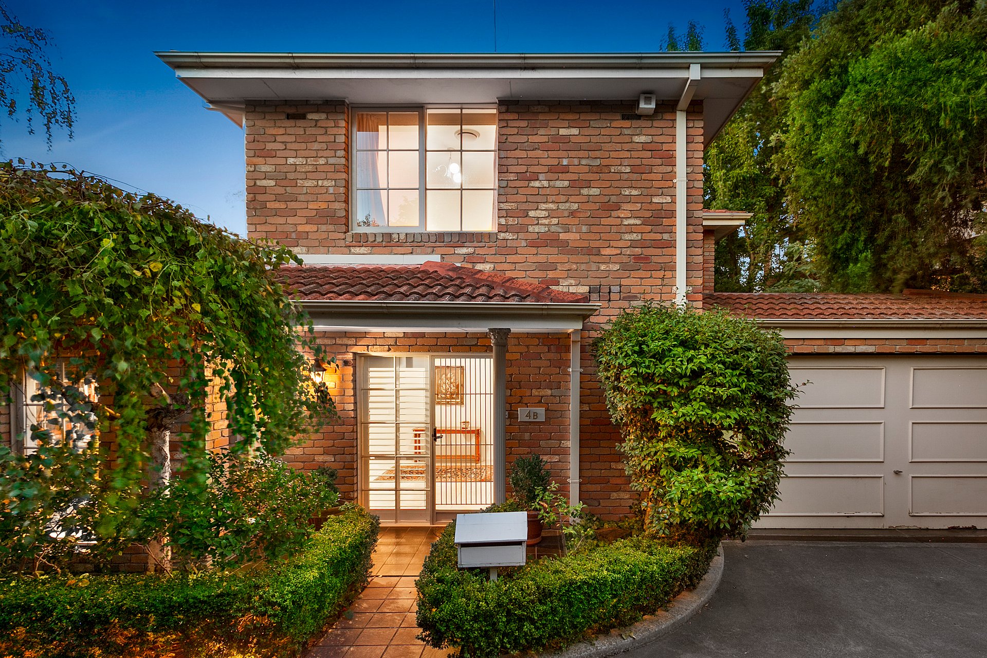Property Gallery - Main Image