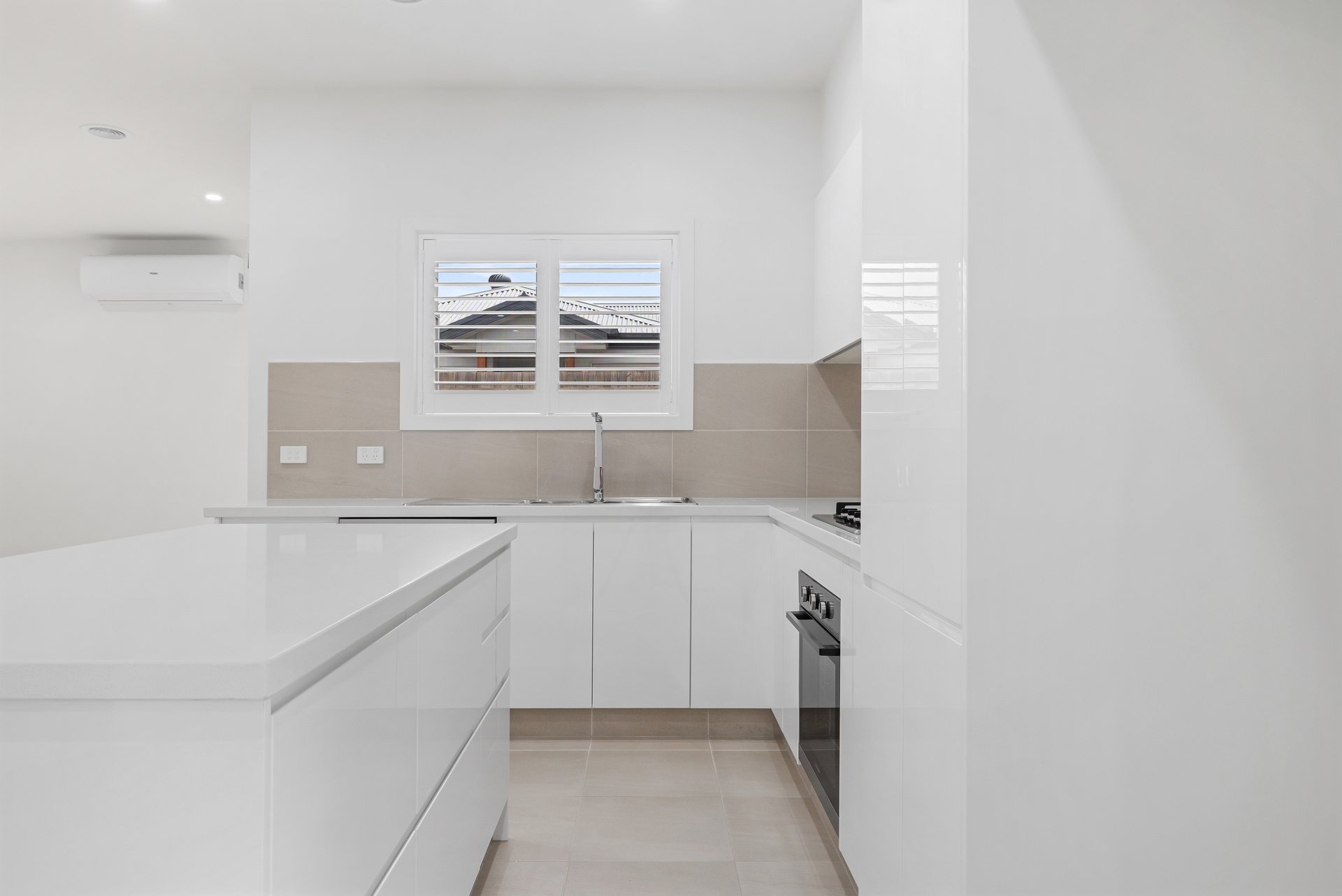 4B Kevin Court, Kilsyth image 6