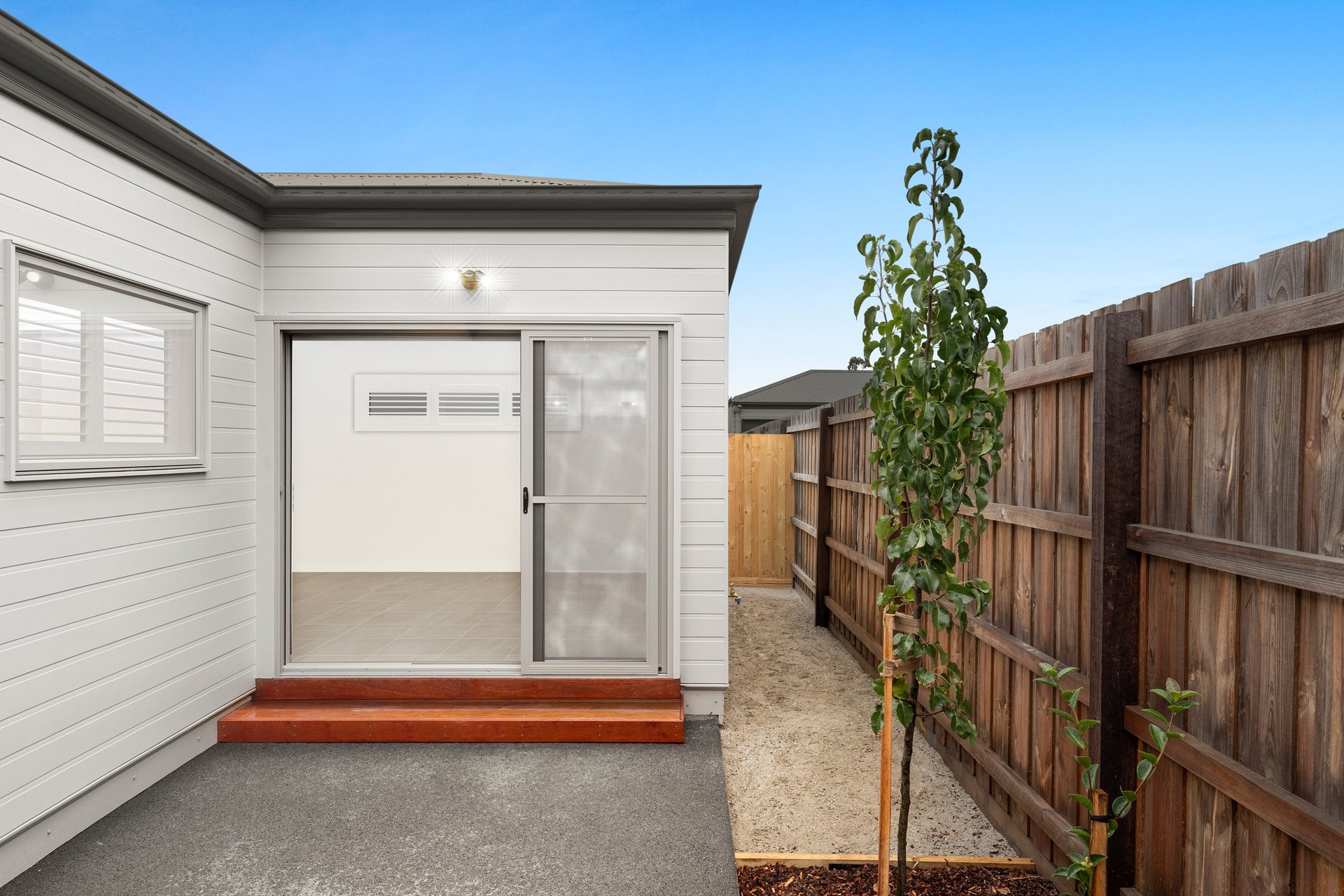 4B Kevin Court, Kilsyth image 10