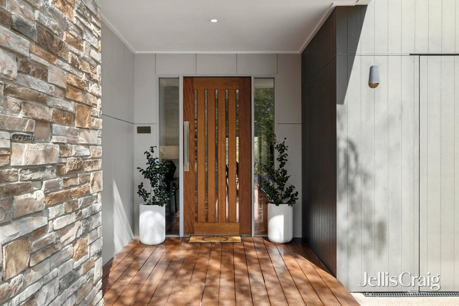 4B Macadam Street West, Daylesford image 2