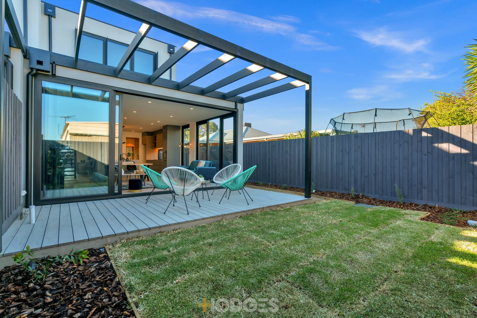 4b Mary Avenue Edithvale