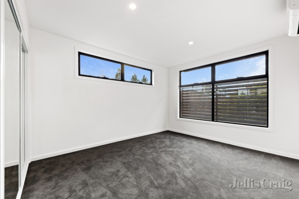 4B Rocke Street, Ivanhoe image 7