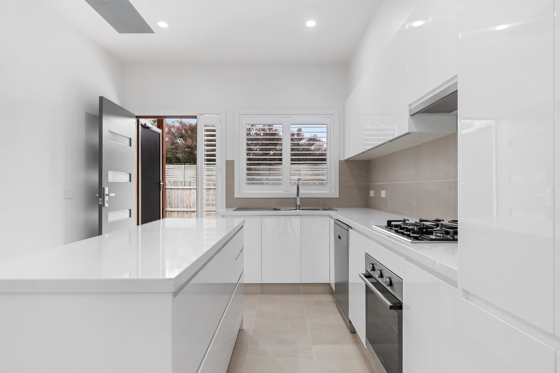 4C Kevin Court, Kilsyth image 3