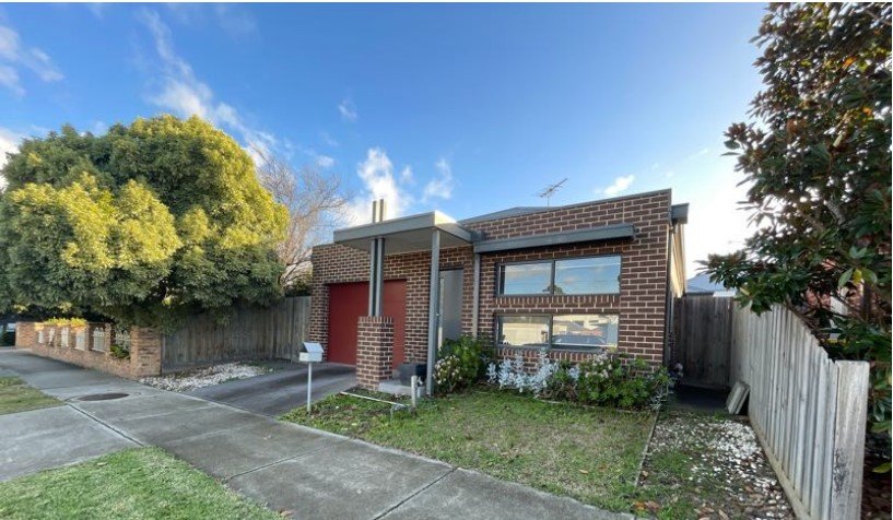 4C Larcombe Street, Highton image 1