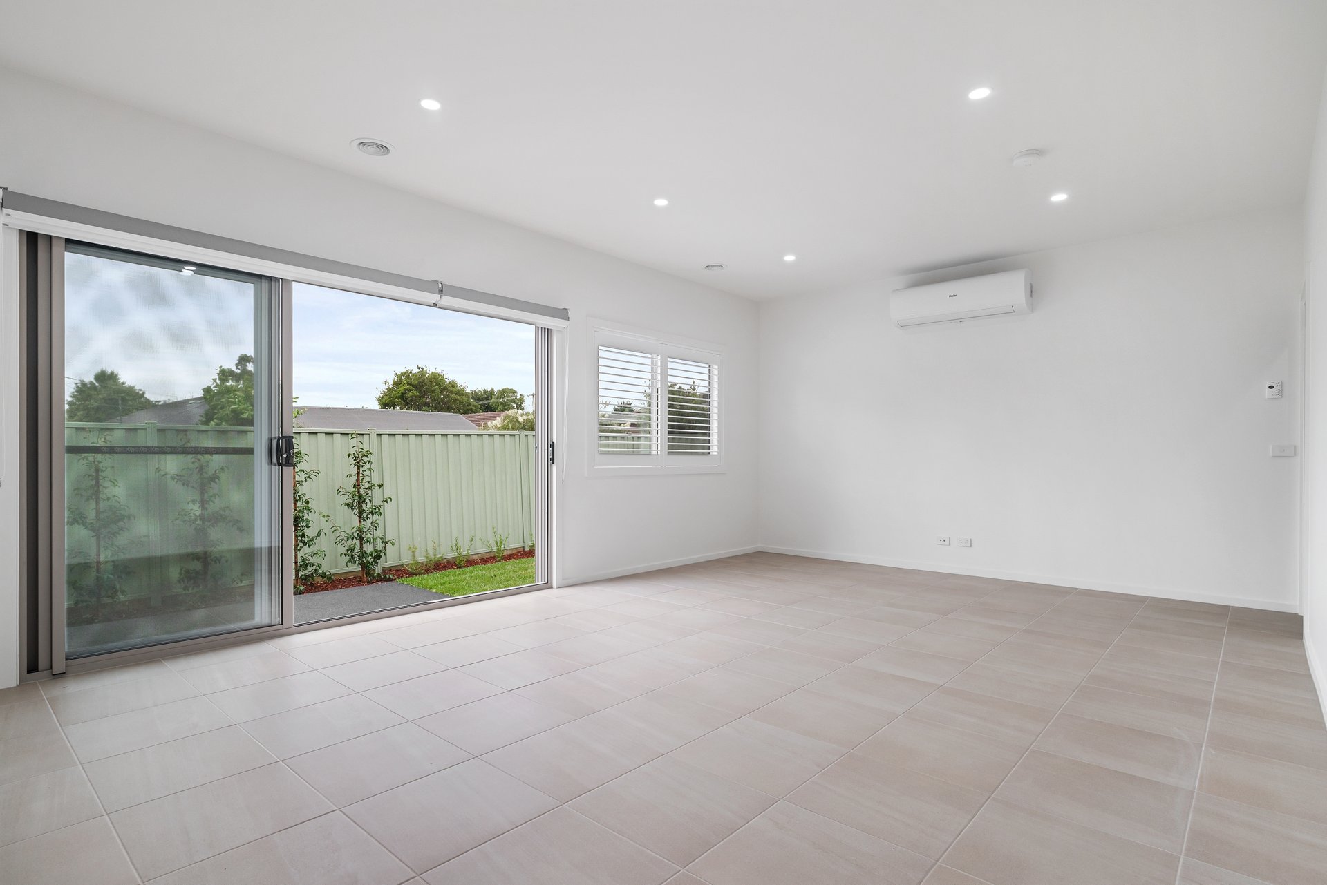 4D Kevin Court, Kilsyth image 5