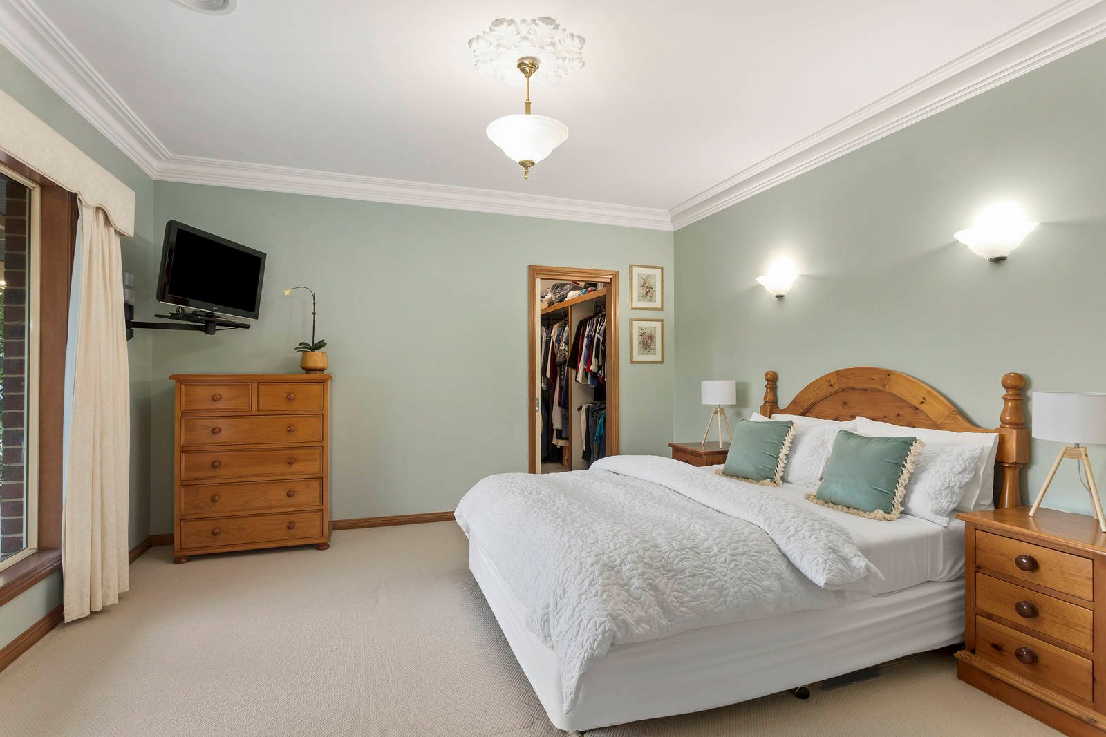 Property Gallery Thumbnail 10