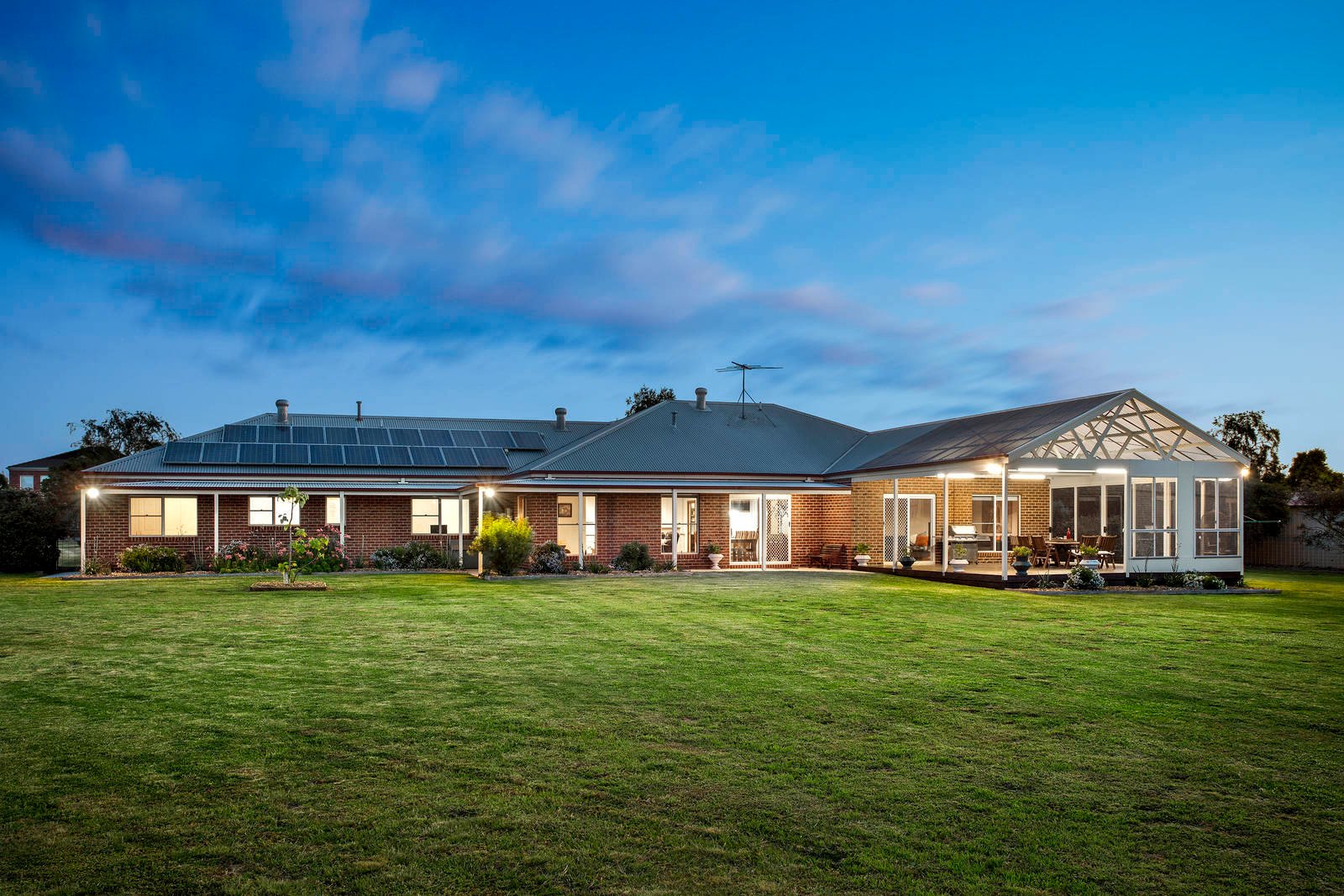Property Gallery Thumbnail 19