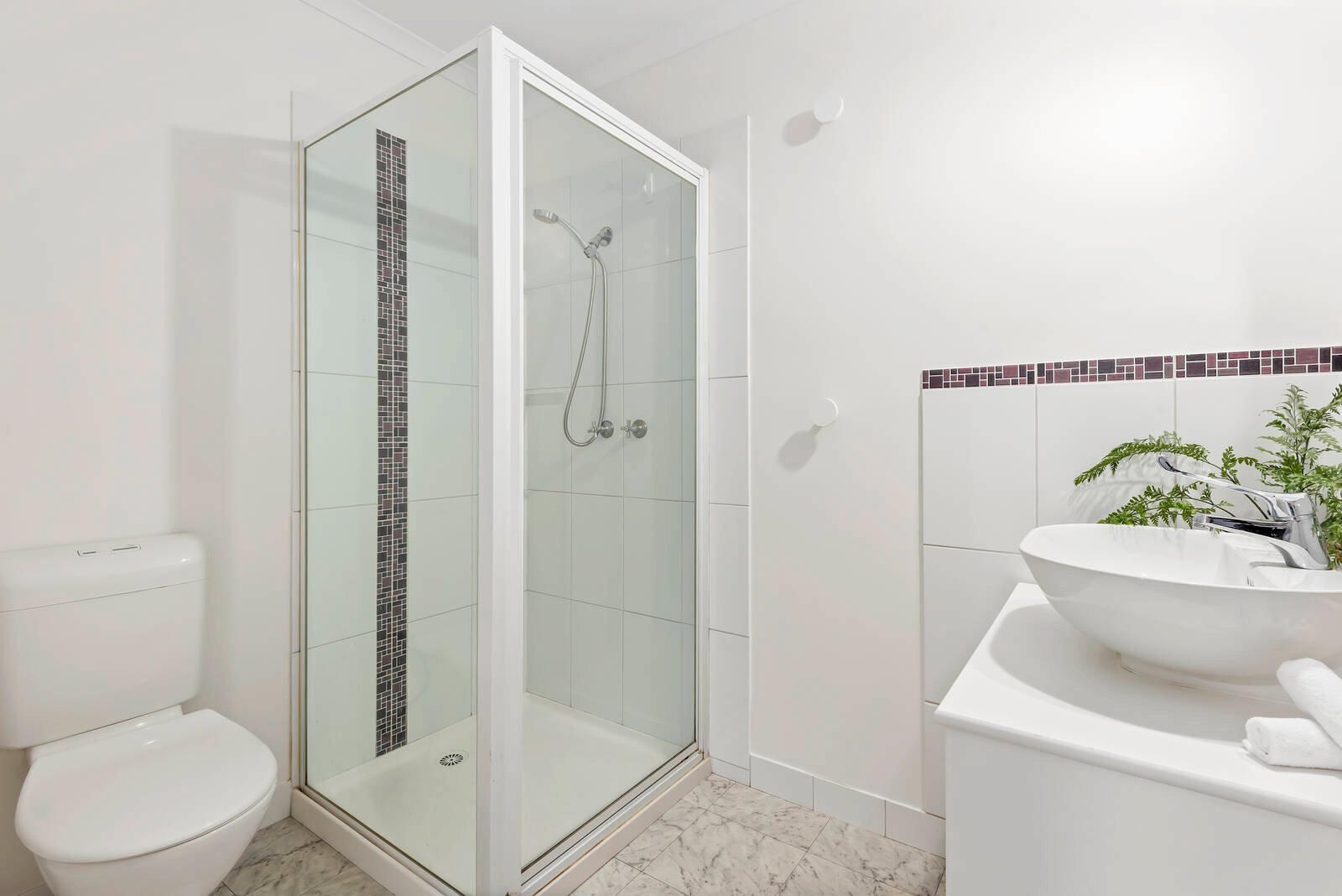 Property Gallery Thumbnail 8