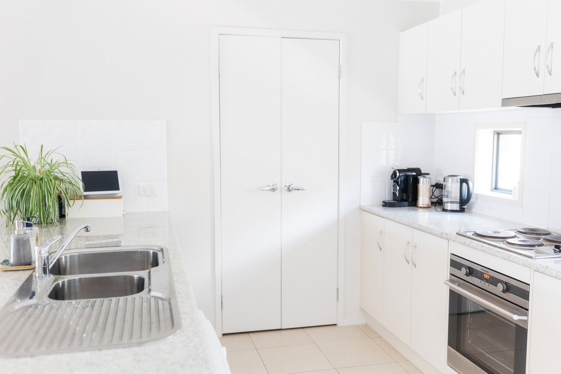 Property Gallery Thumbnail 6