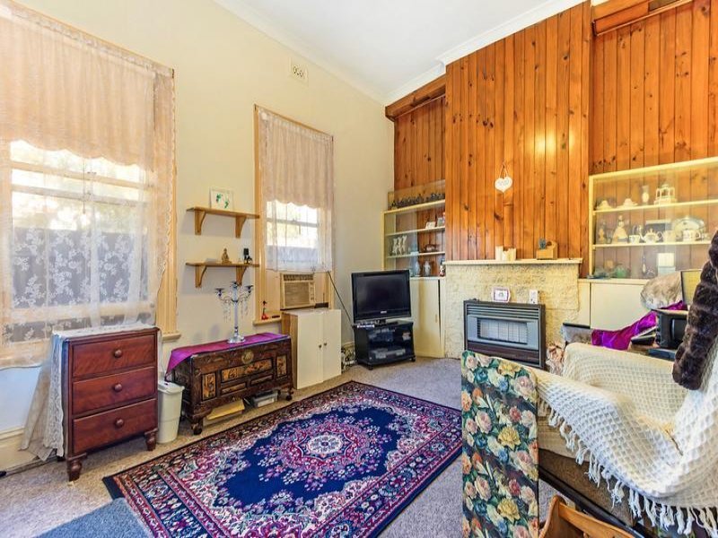 5 Alexander Street, Box Hill image 5