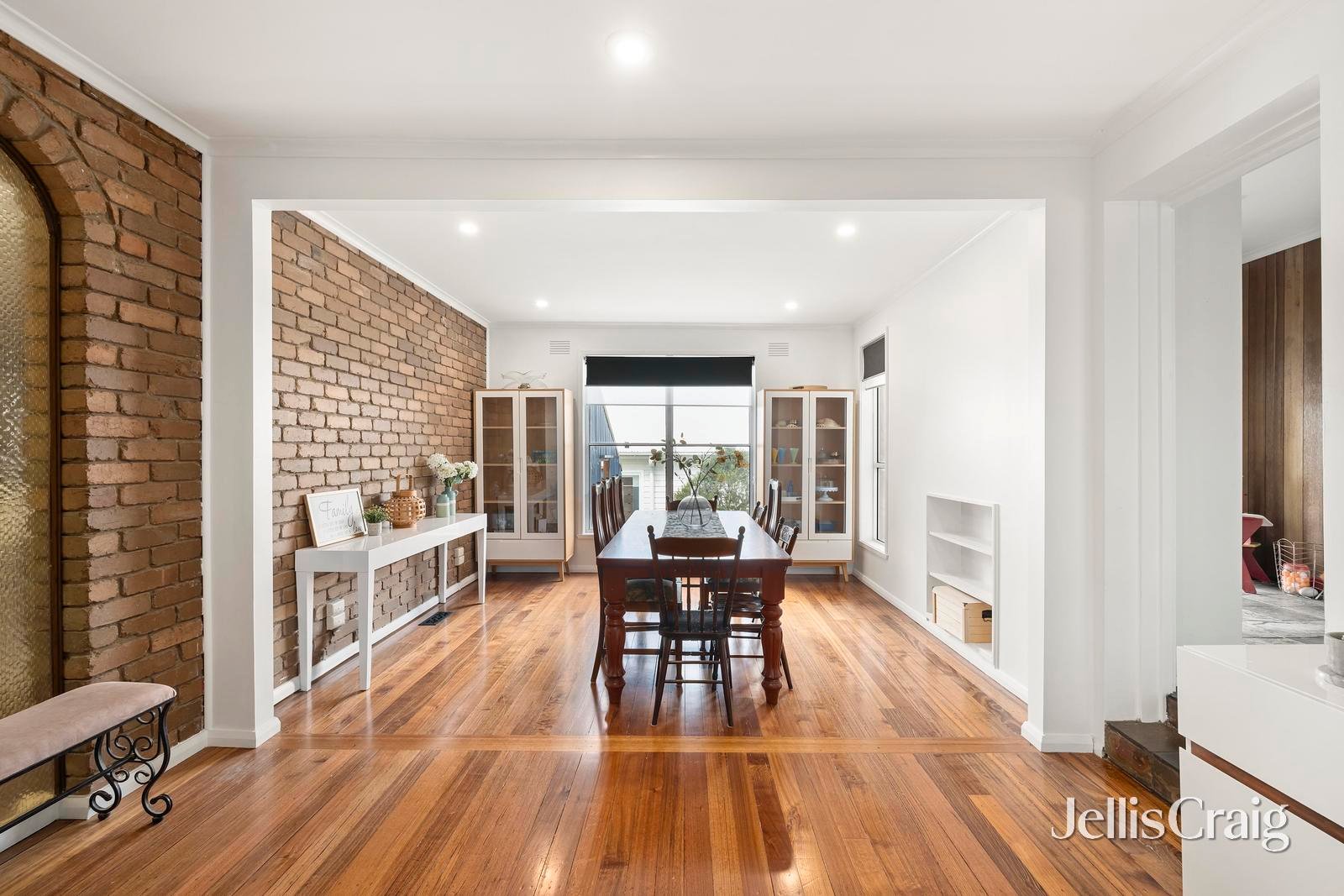 5 Allambi Road, Chirnside Park image 3