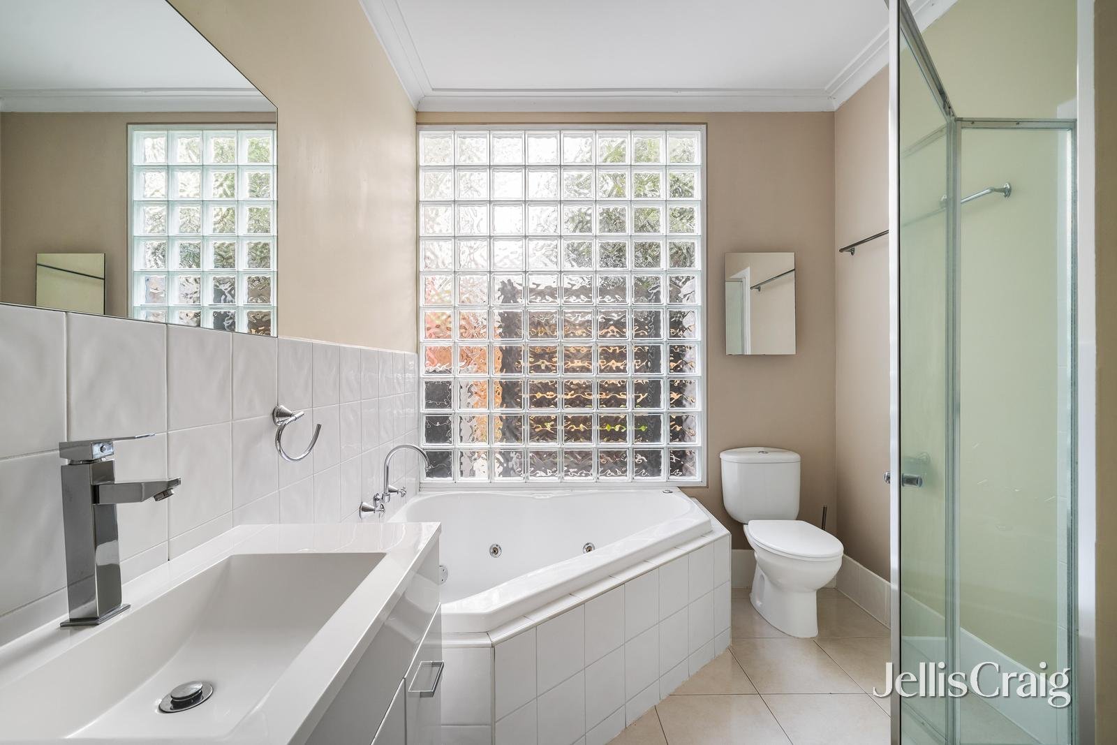 5 Alma Street, Lower&nbsp;Plenty image 10