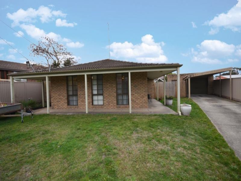 5 Alwyn Court, Mount Clear image 1