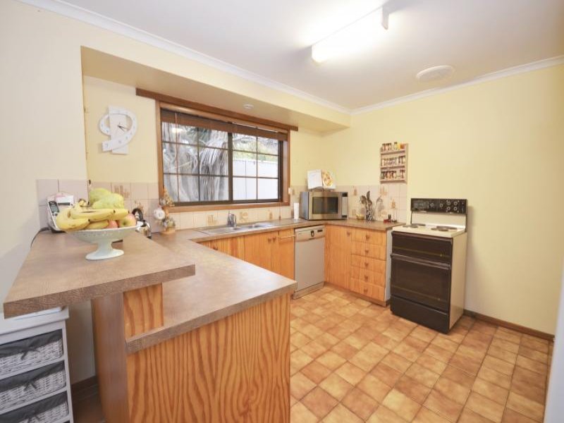 5 Alwyn Court, Mount Clear image 4