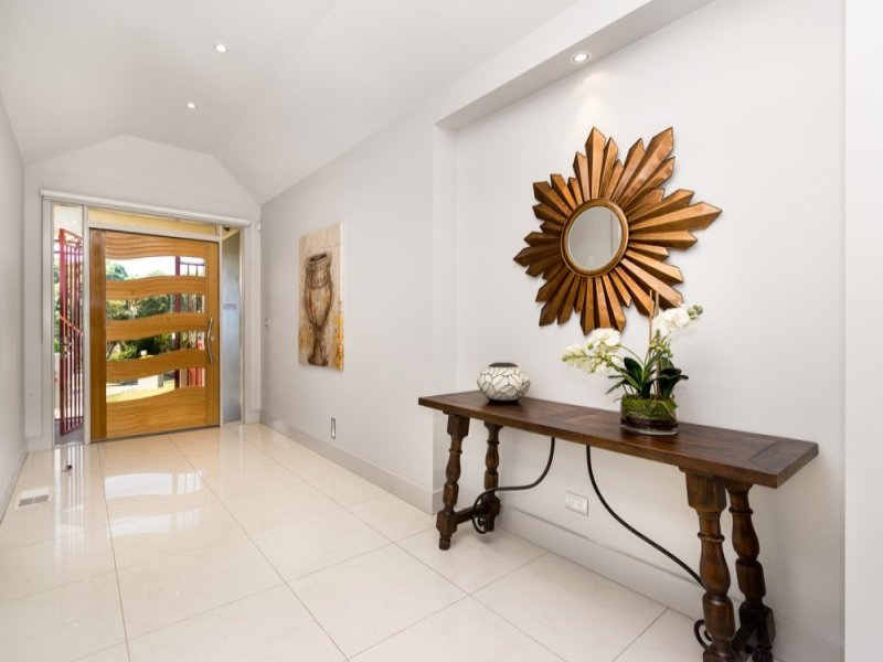 5 Arnold Grove, Doncaster image 2