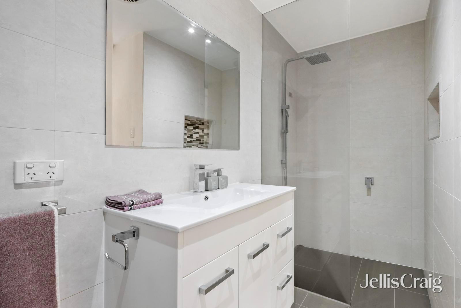5 Ashbrook Place, Mooroolbark image 13