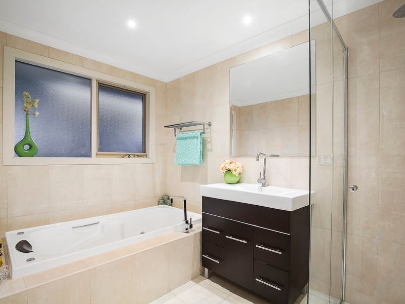 Property Gallery Thumbnail 8