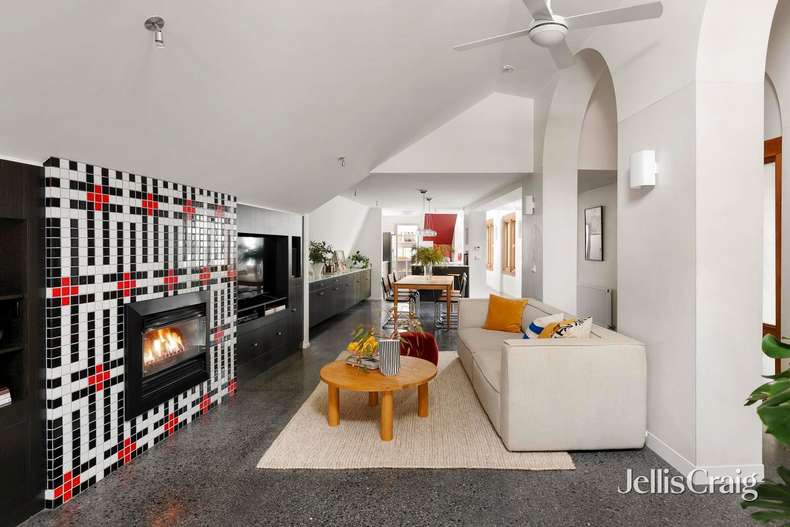 5 Atkinson Street, Northcote image 2